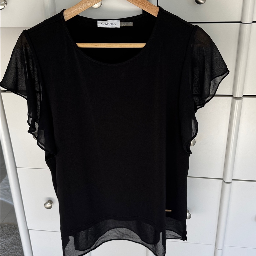 CALVIN KLEIN Womens Sz M Black Scoop-Neck Flutter-Sleeve Top S/S Lightweight